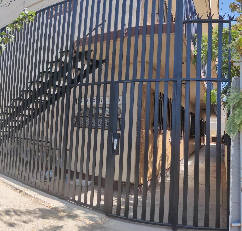 Bonito Departamento Remodelado Tranquilo Y Centrico Διαμέρισμα Σιουδάδ Χουάρες Εξωτερικό φωτογραφία
